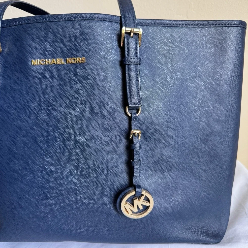 Michael Kors this navy